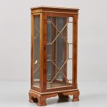 1119 7412 DISPLAY CABINET